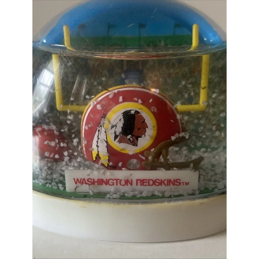 Washington Redskins Snow Globe Fan Dome NFL Licensed Rare